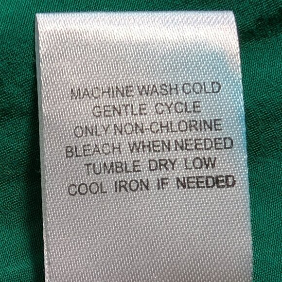 Daniel Rainn Bernal Split Neck Blouse in Emerald Green - Picture 8 of 10